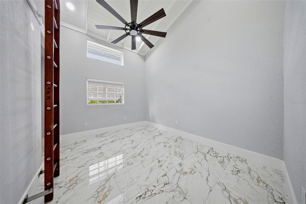 8722 PALISADES DRIVE photo 19
