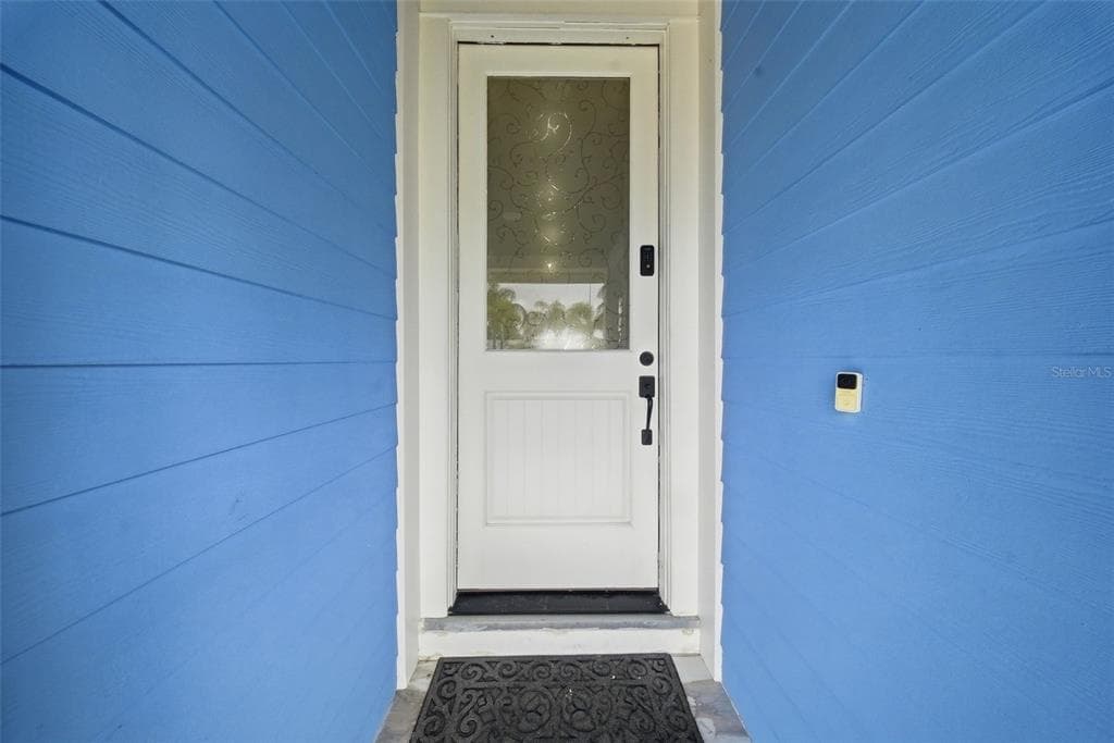 8722 PALISADES DRIVE photo 4