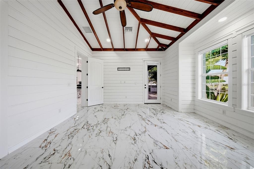 8722 PALISADES DRIVE photo 25