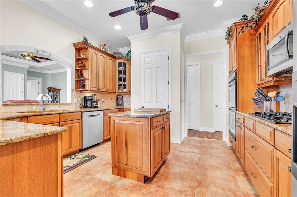 24173 HENRY MORGAN BOULEVARD photo 4