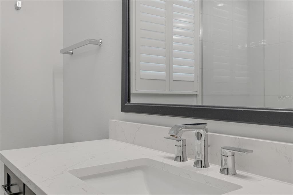 505 TAMIAMI TRAIL N 501 photo 20