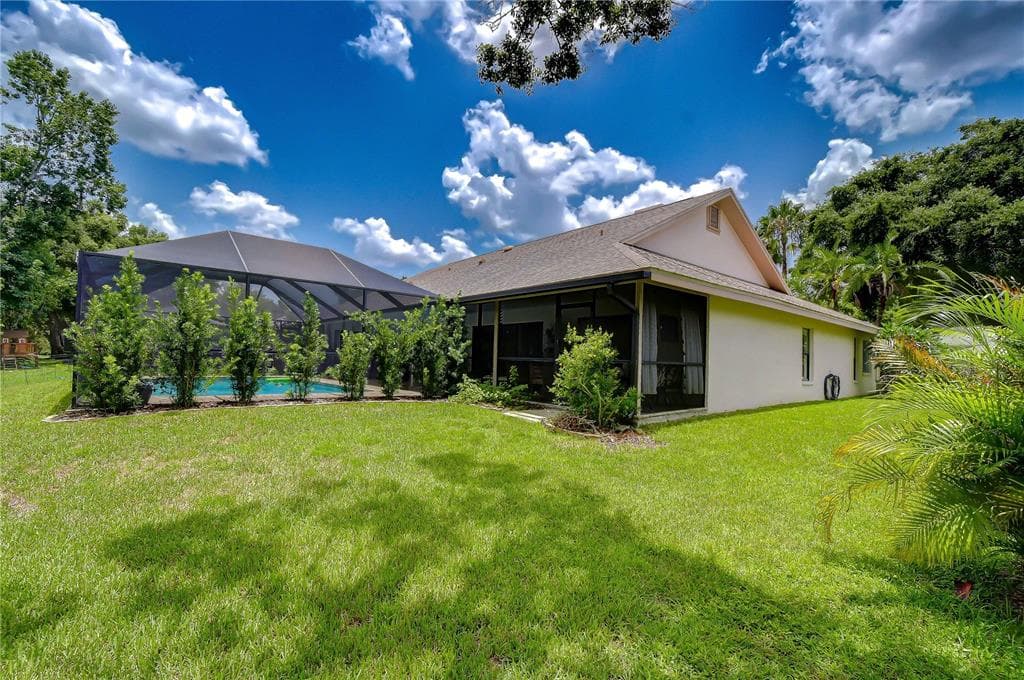 16126 BELLE MEADE BOULEVARD photo 2