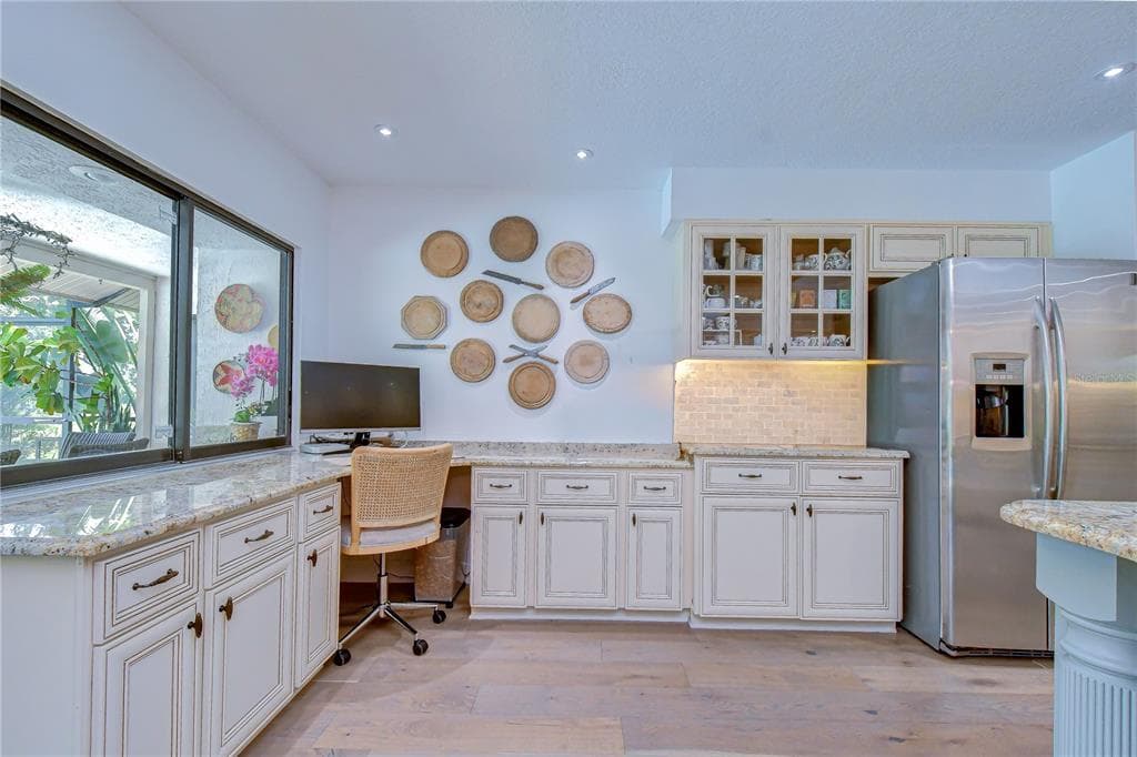 16126 BELLE MEADE BOULEVARD photo 14