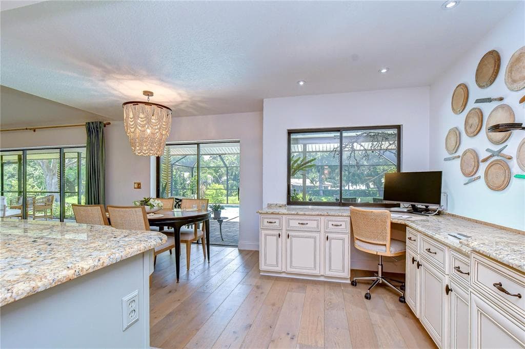 16126 BELLE MEADE BOULEVARD photo 15