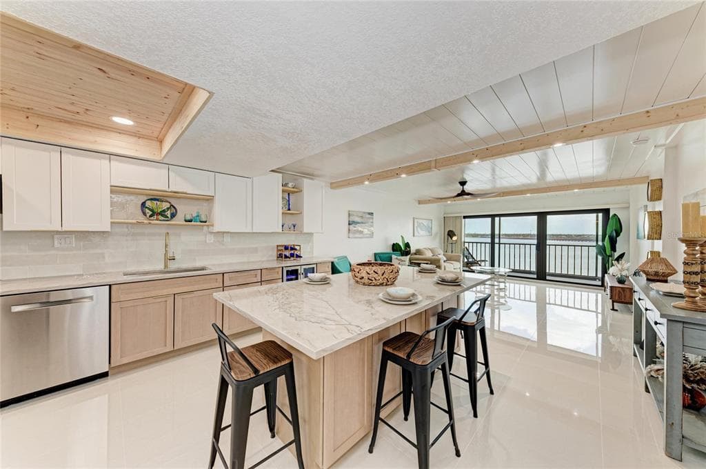 1510 1ST AVENUE W 503 photo 5