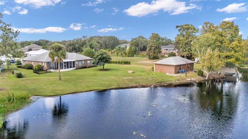 237 KENT COURT photo 5