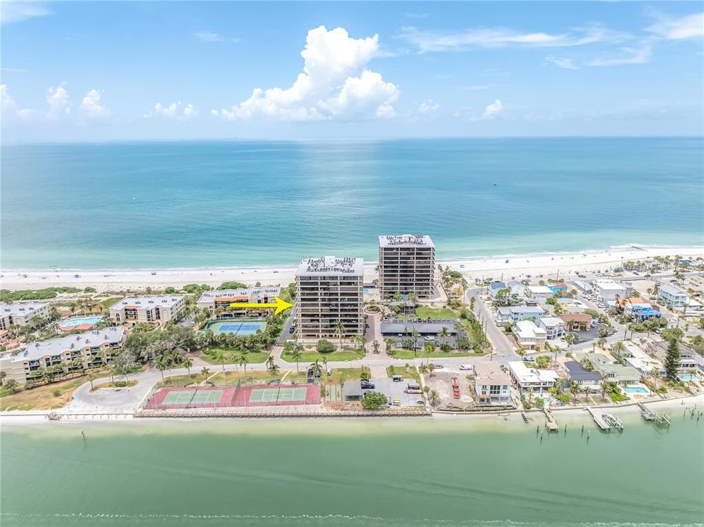7600 BAYSHORE DRIVE #701 1