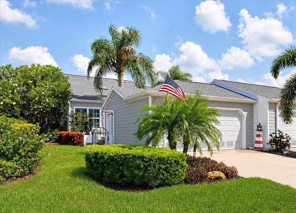 1240 SPOONBILL LANDINGS CIRCLE photo 1