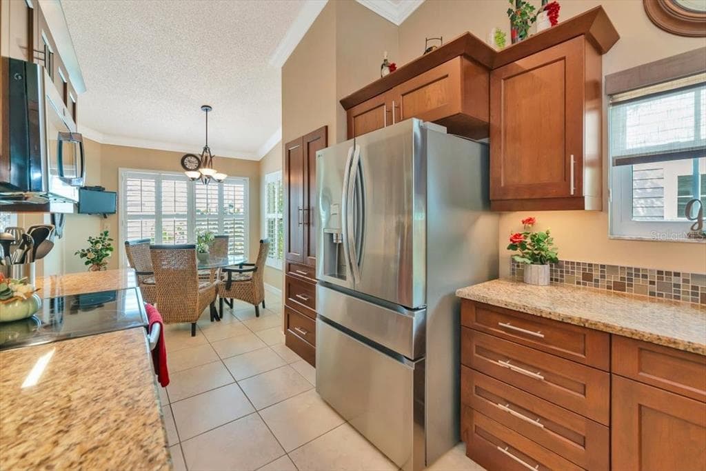 1240 SPOONBILL LANDINGS CIRCLE photo 11