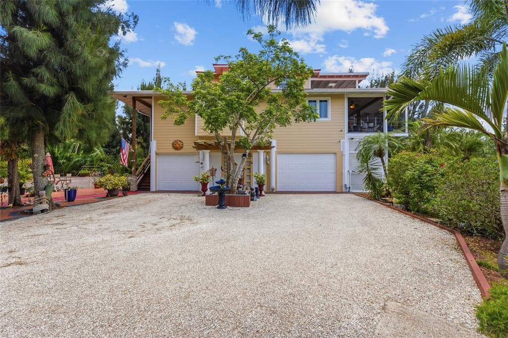 10007 TAMIAMI TRAIL S 5