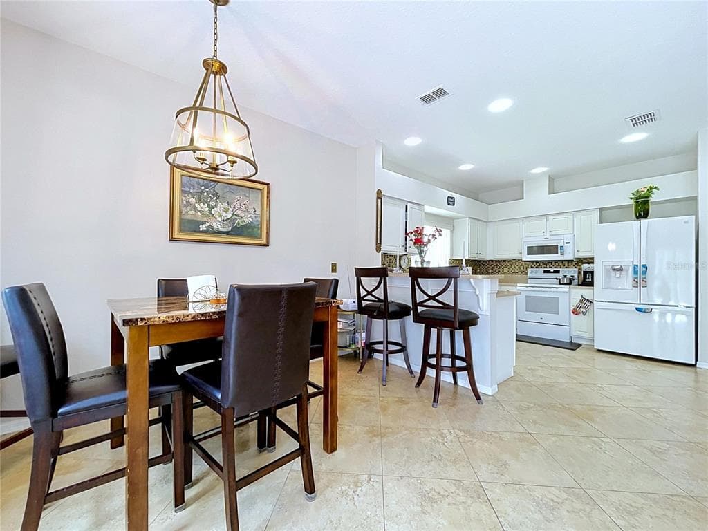 27544 BREAKERS DRIVE photo 17