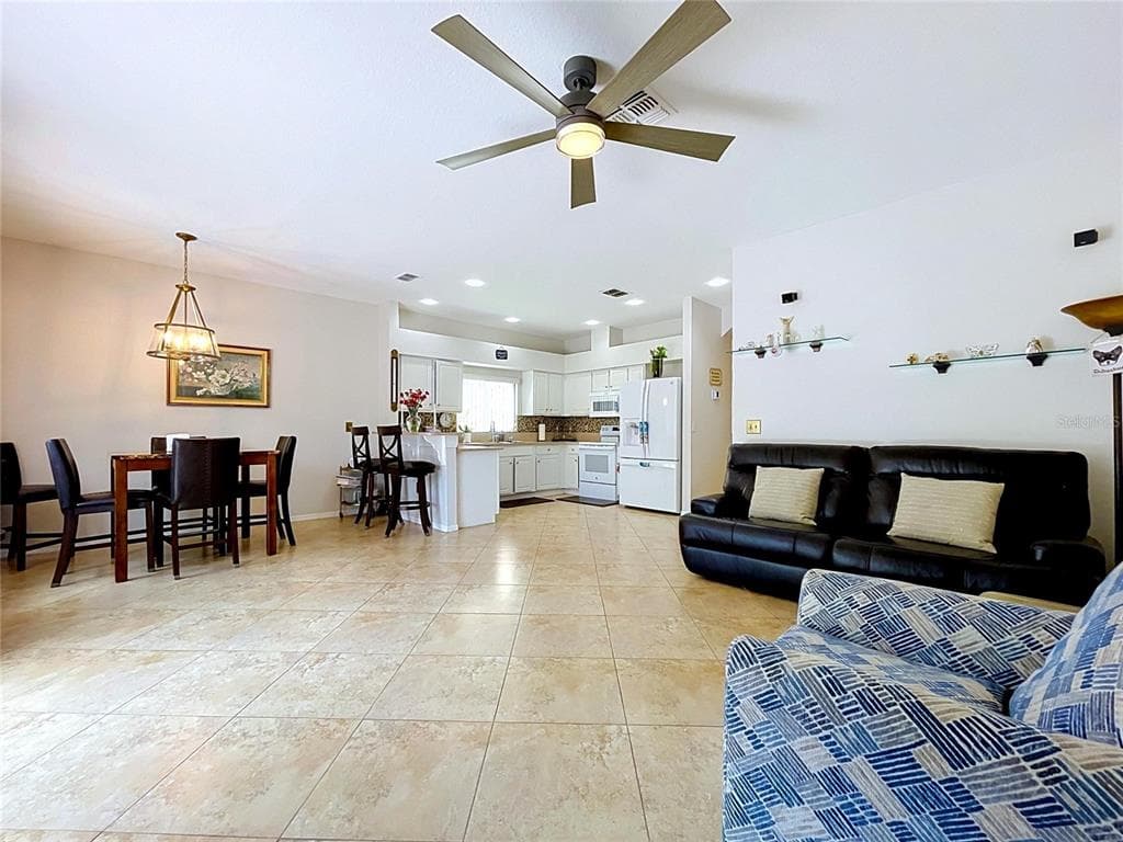 27544 BREAKERS DRIVE photo 20