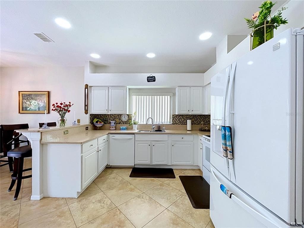 27544 BREAKERS DRIVE photo 14
