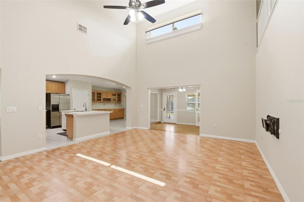 229 WHITESAND COURT photo 13