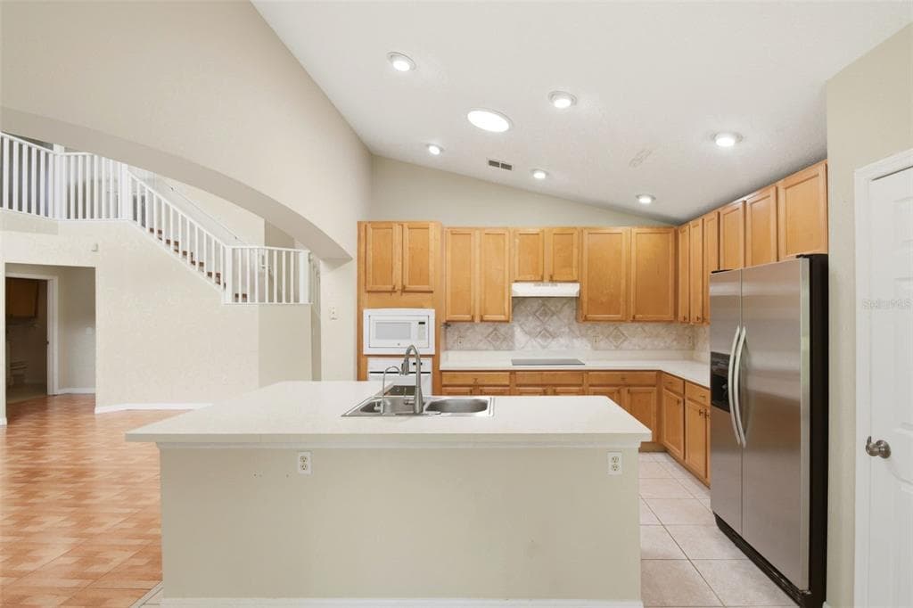 229 WHITESAND COURT photo 17