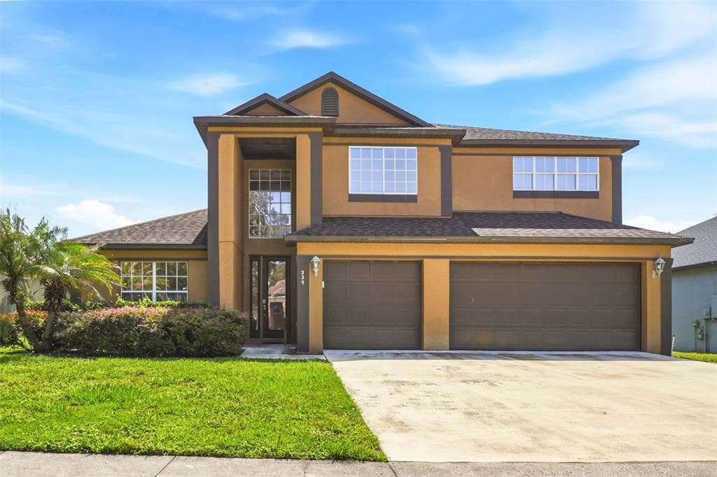 229 WHITESAND COURT photo 1