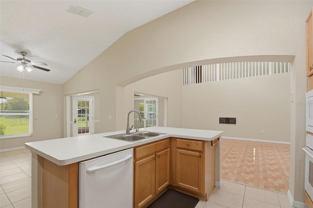 229 WHITESAND COURT photo 20