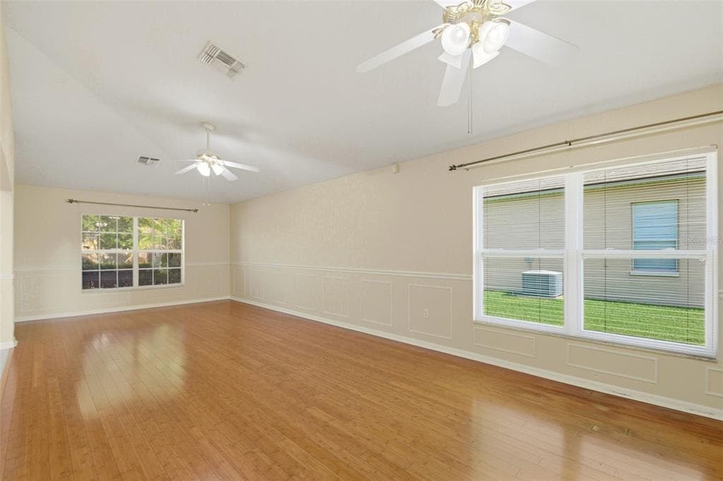 229 WHITESAND COURT photo 10