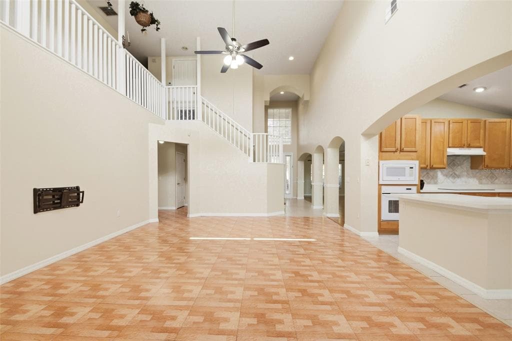 229 WHITESAND COURT photo 15