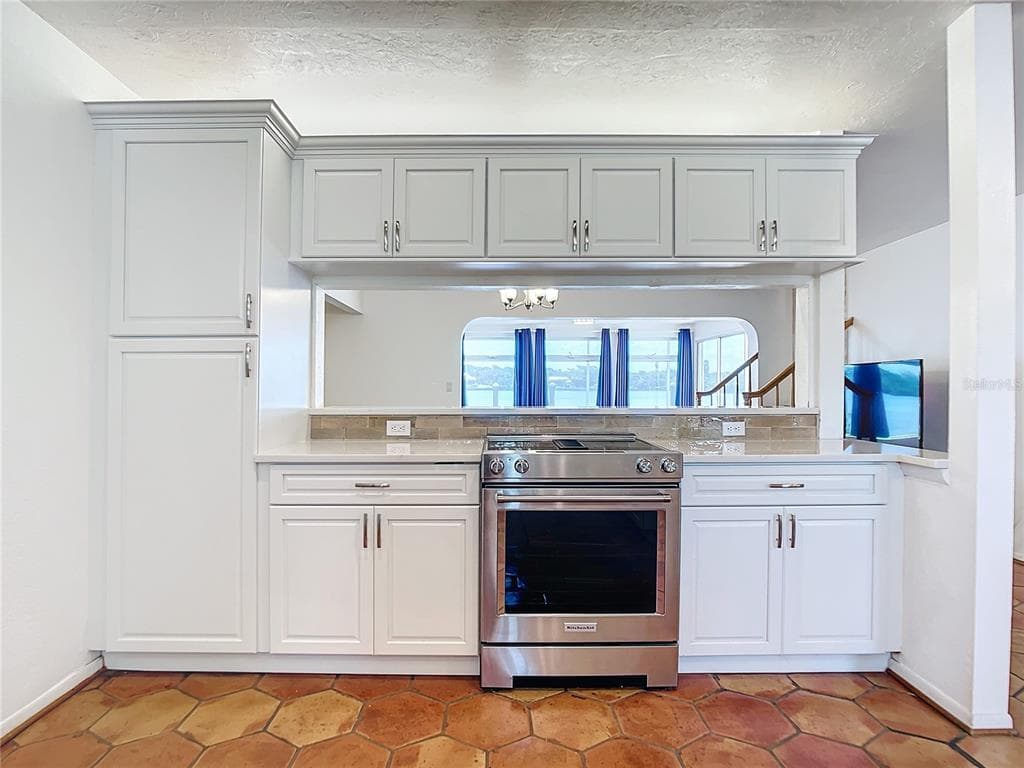 919 KEY WAY photo 17