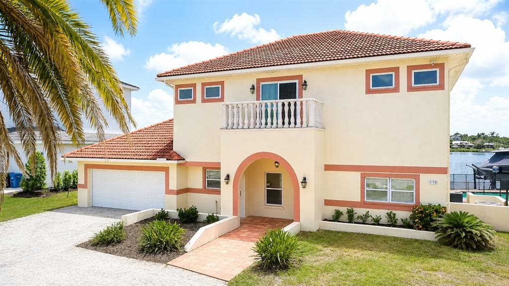 919 KEY WAY photo 1