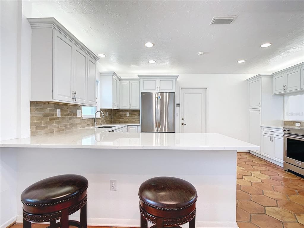 919 KEY WAY photo 14