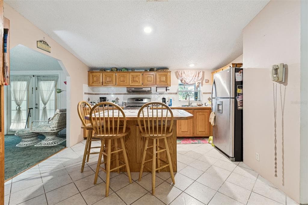 126 BERMUDA COURT photo 6
