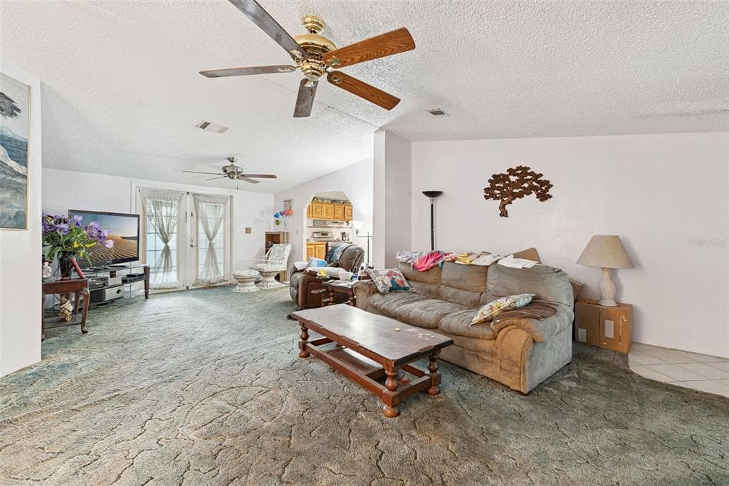 126 BERMUDA COURT photo 17