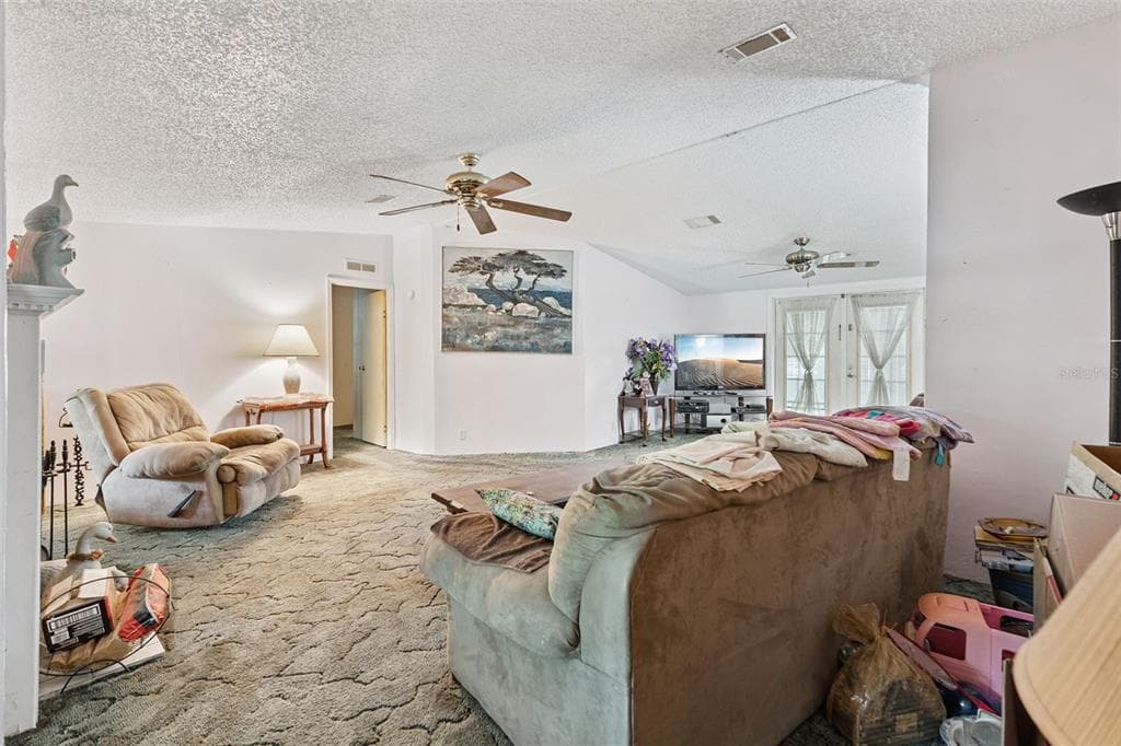 126 BERMUDA COURT photo 16