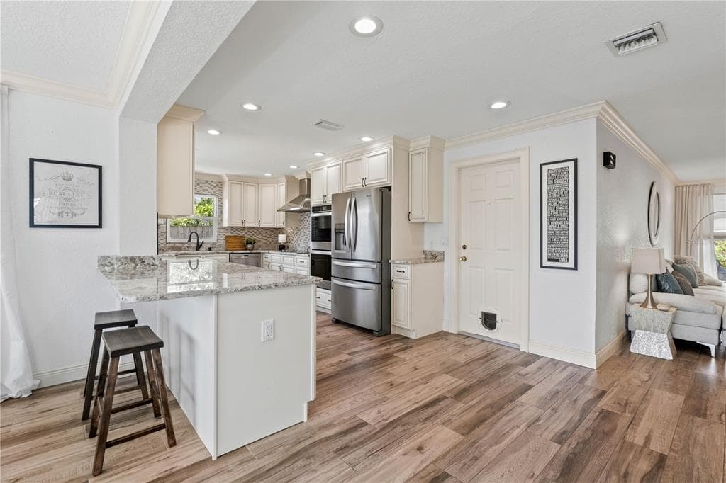 4425 13TH WAY NE photo 14