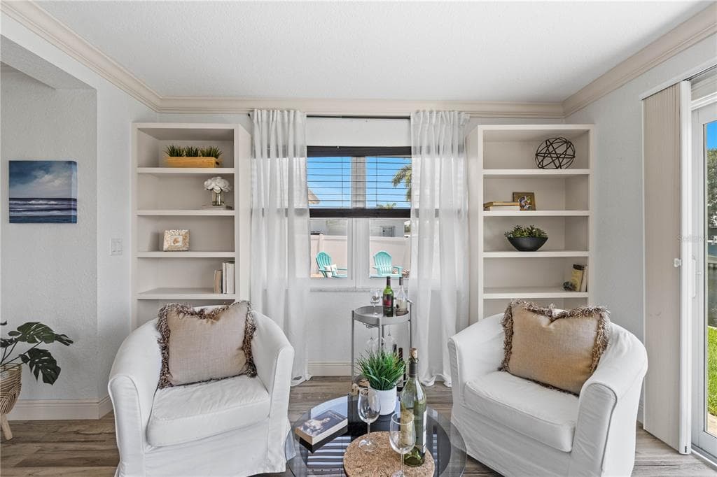 4425 13TH WAY NE photo 15