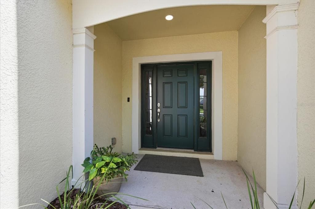 4611 POND RIDGE DRIVE photo 4