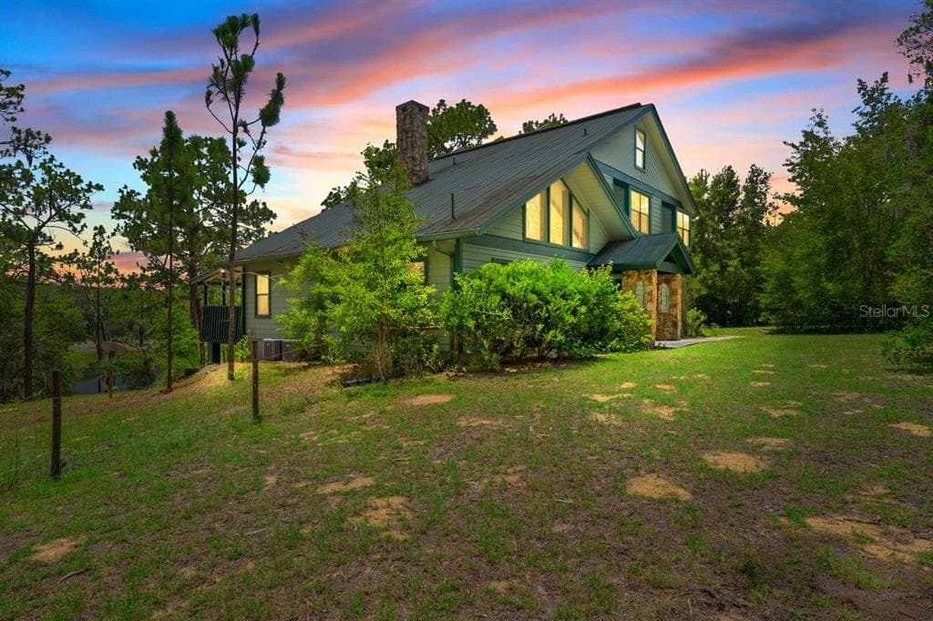 251 CUE LAKE DRIVE photo 1