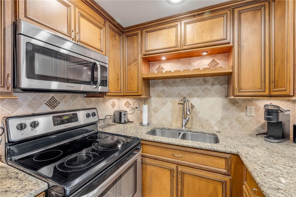 2987 S ATLANTIC AVENUE 1104 photo 13