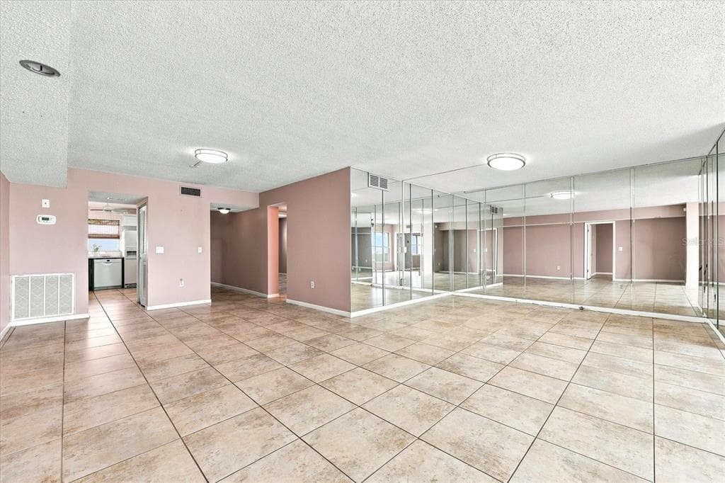 6020 SHORE BOULEVARD S 1002 photo 20