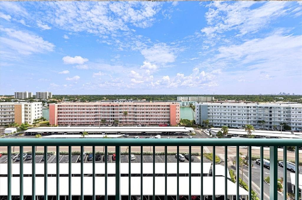 6020 SHORE BOULEVARD S 1002 photo 25