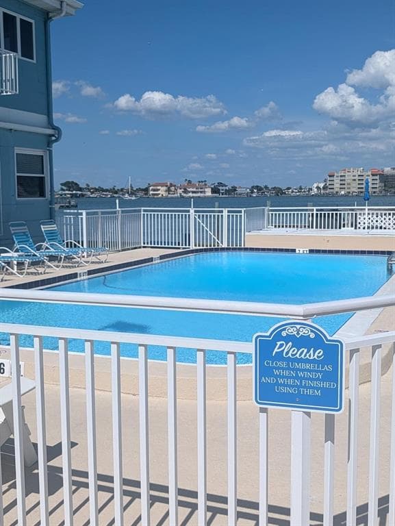 483 E SHORE DRIVE D6 photo 17
