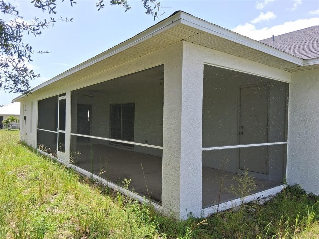 850 SW 15TH STREET photo 6