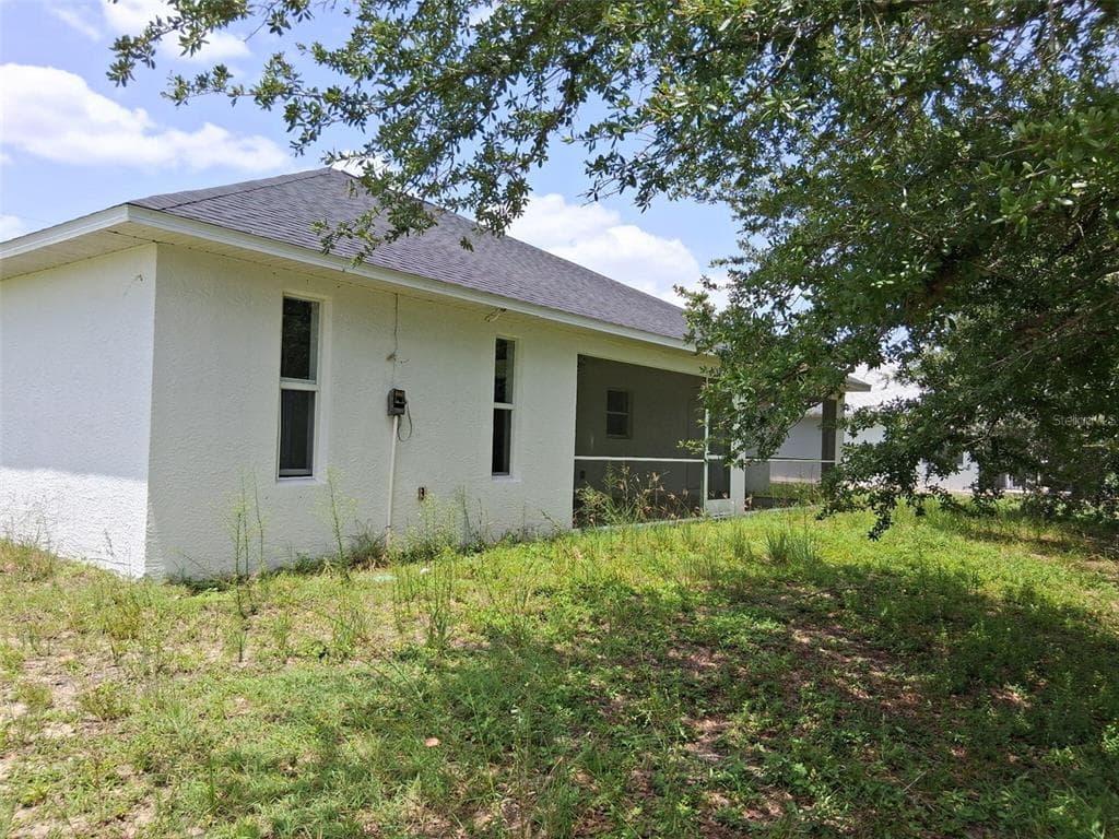 850 SW 15TH STREET photo 3
