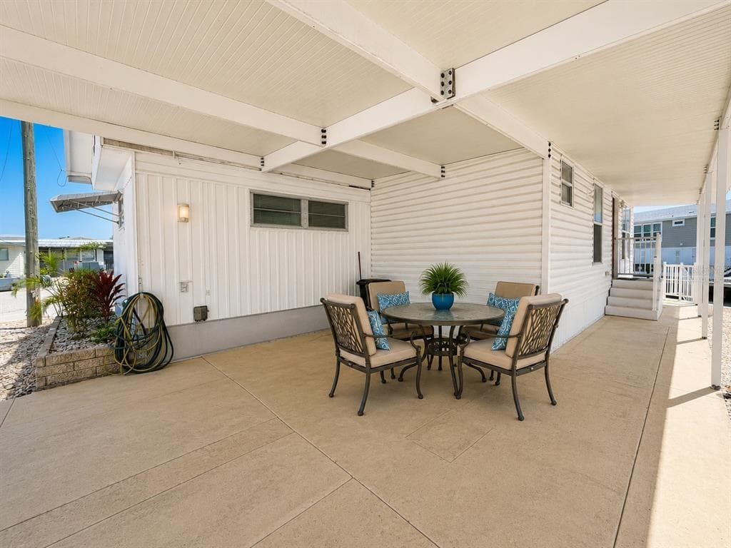 6918 E BAYOU LANE photo 4
