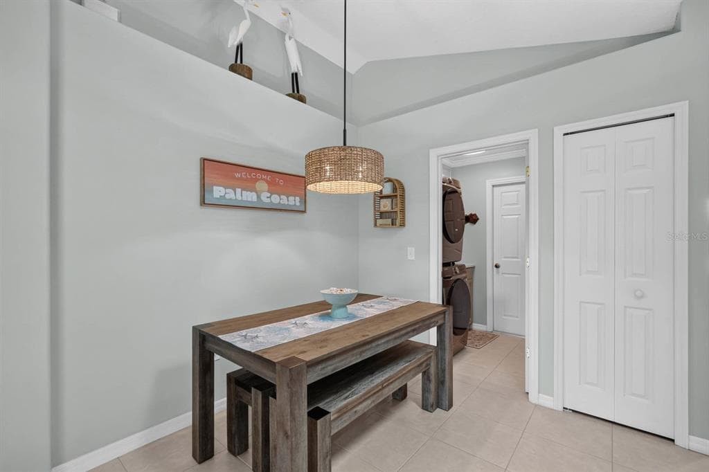 98 WESTGRILL DRIVE photo 23