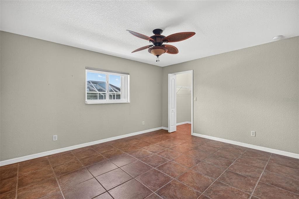 5149 LATHAM TERRACE photo 17