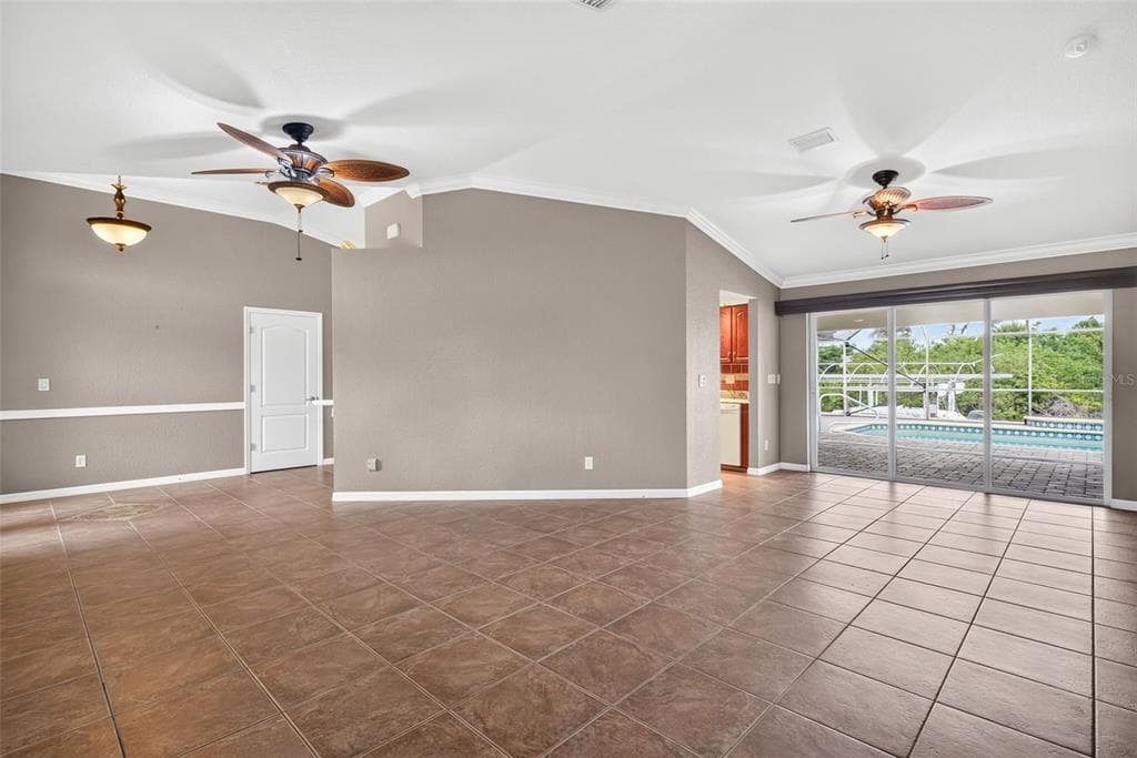 5149 LATHAM TERRACE photo 9