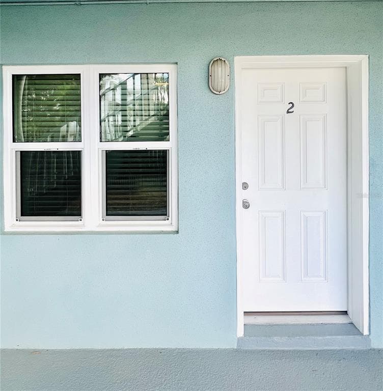 300 VENETIAN DRIVE 2 photo 10