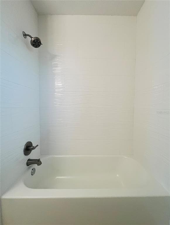 300 VENETIAN DRIVE 3 photo 18