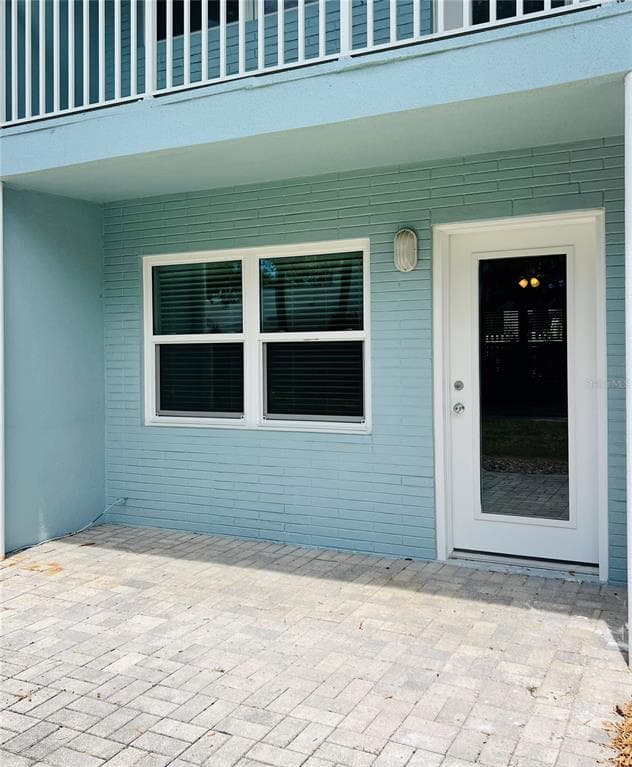 300 VENETIAN DRIVE 3 photo 19