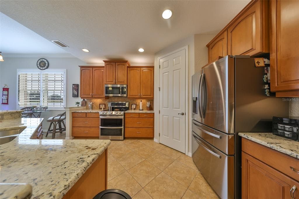 1348 EMERALD DUNES DRIVE photo 10