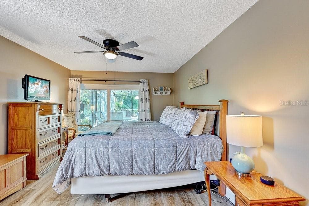 2828 WOODROSE COURT photo 22