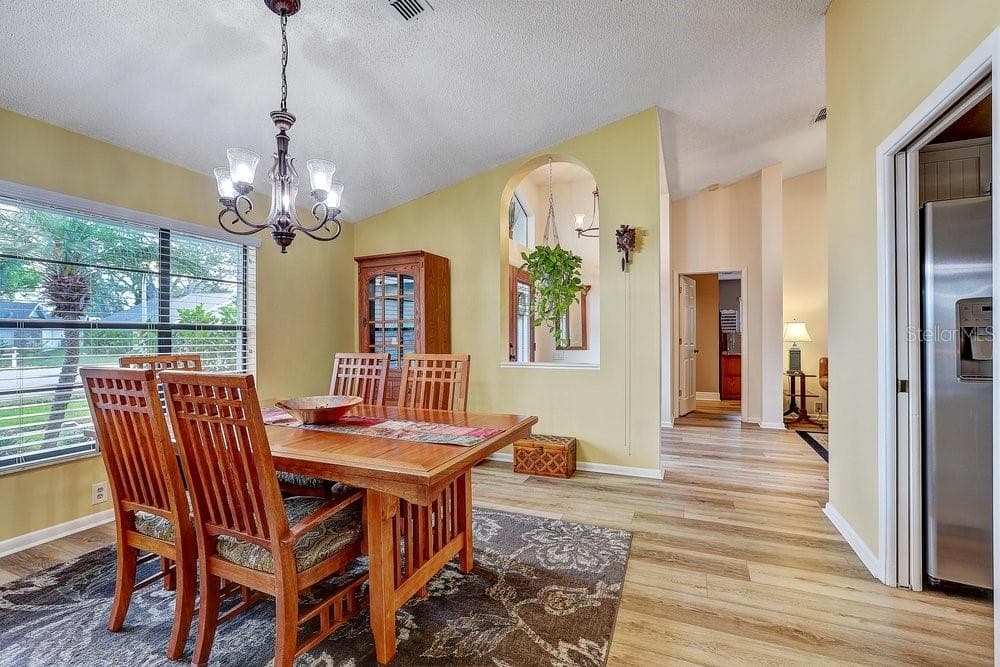 2828 WOODROSE COURT photo 8