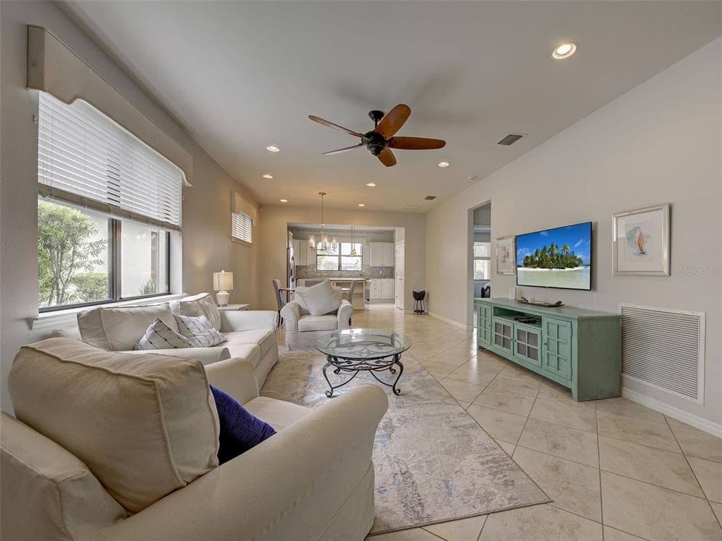 13810 LIDO STREET photo 7